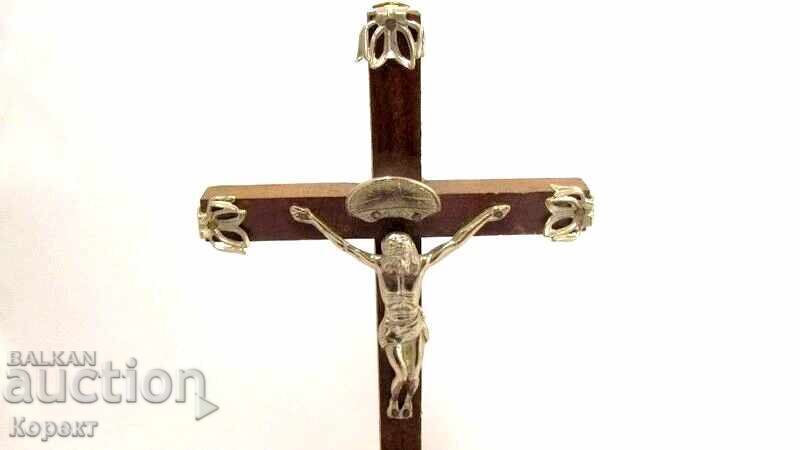 Cruce de masă din lemn, răstignire cu potir - 5