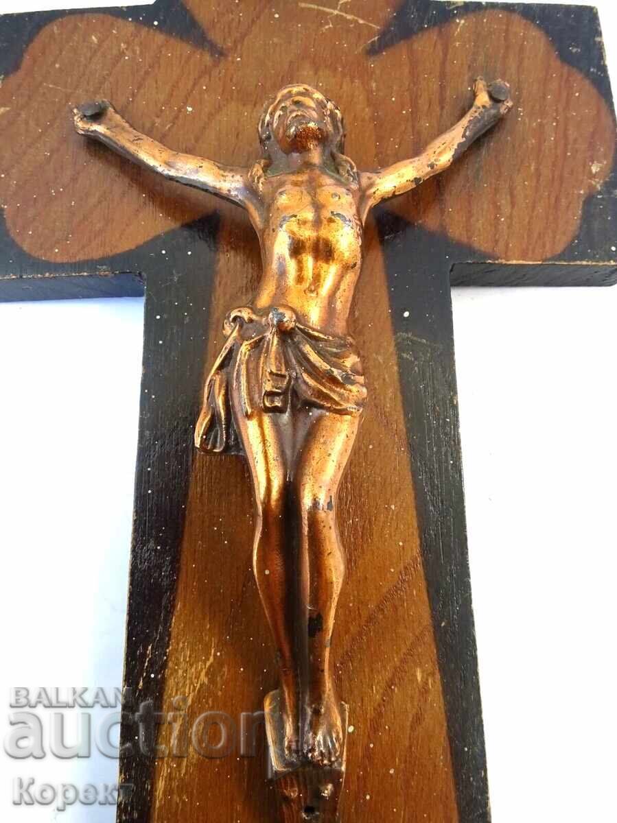 Auction  Old wall cross, crucifix GDM54