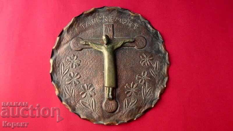 Antique cross, called "Vieux Bon Dieu" from Tancrémont