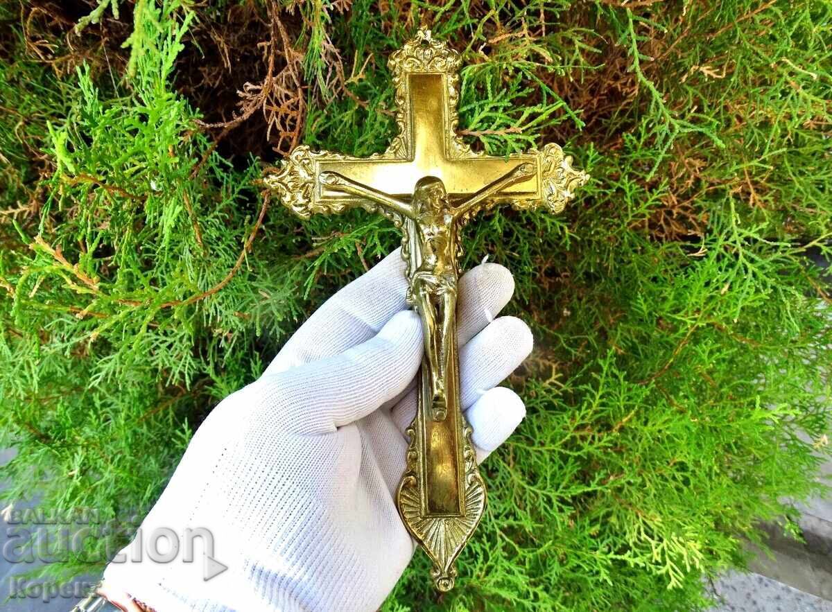 Cruce de perete catolică veche din bronz PKC4