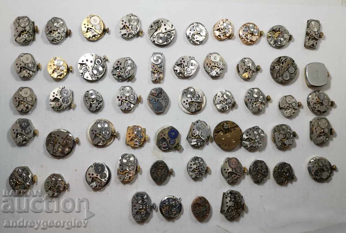 Lot de aproximativ 50 de mecanisme elvețiene pentru ceasuri de damă cu preț € 50.00 | 97.79 BGN Lot de aproximativ 50 de mecanisme elvețiene pentru ceasuri de damă cu preț € 50.00 | 97.79 BGN