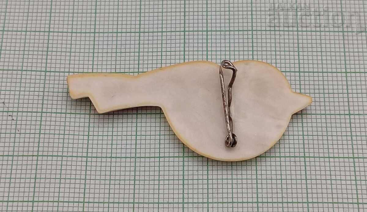 INSIGNĂ DE PASĂRE MĂRȚIȘOR VECHI cu preț € 2.00 | 3.91 BGN