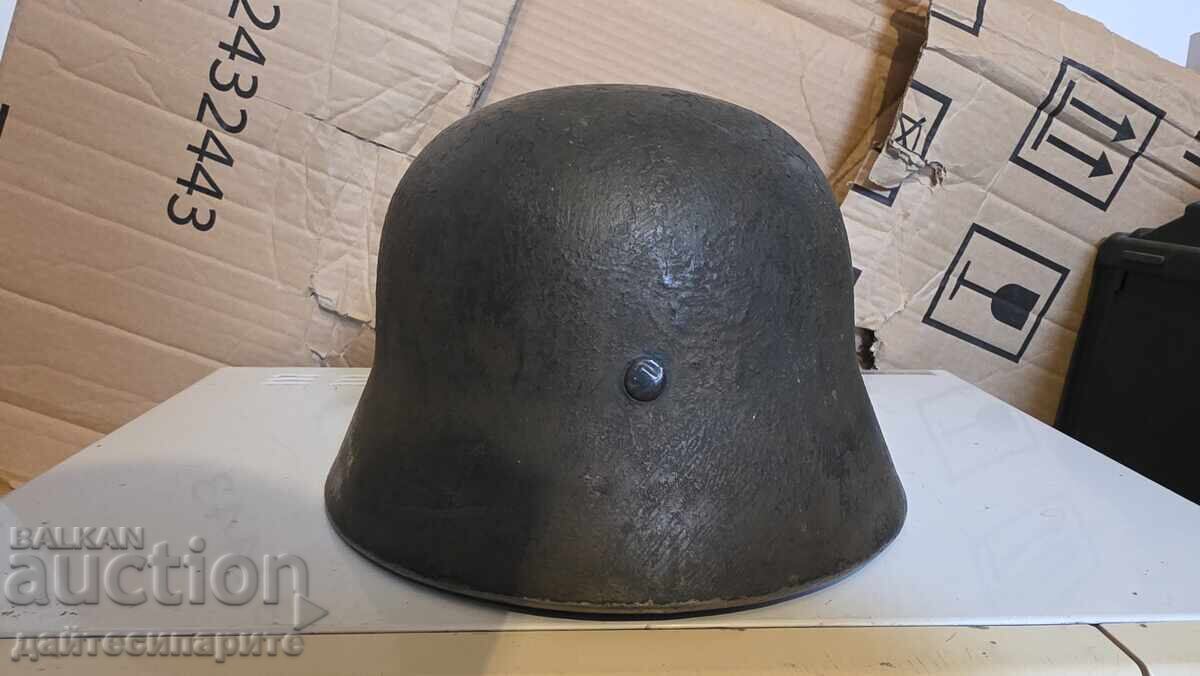 Livrarea Casca germană veche Livrarea Casca germană veche