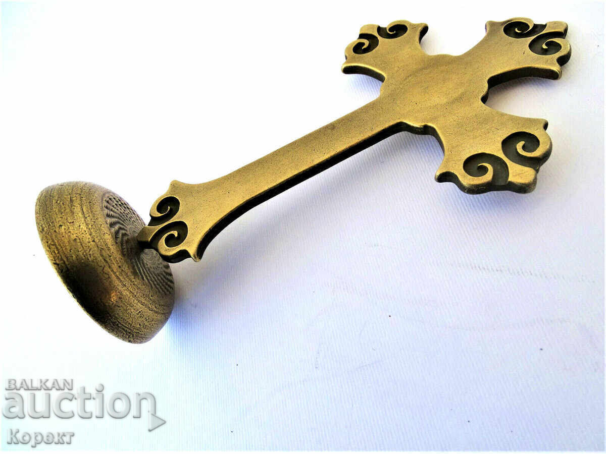 Επιτραπέζιο μπρούτζινο σταυρό - 5