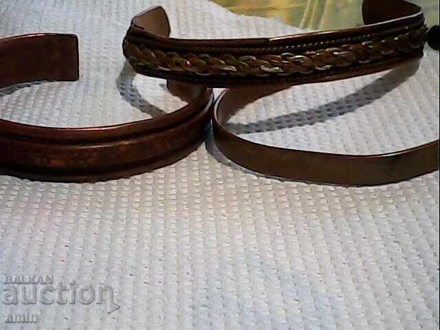 Lot από μενταγιόν, σκουλαρίκια και κολιέ σετ με τιμή € 5.00 | 9.78 BGN