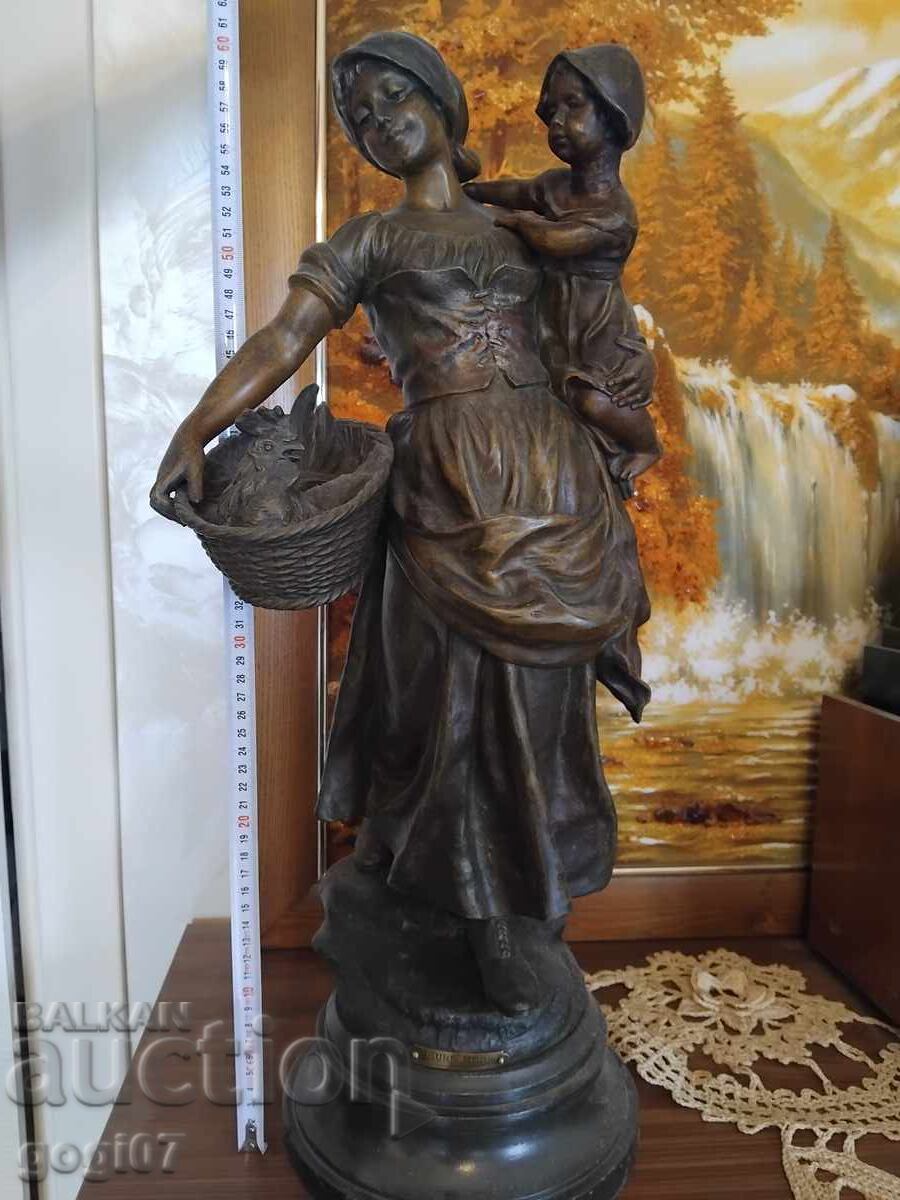 Sculptură veche de autor Sculptură veche de autor