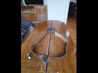 Παλιό δερμάτινο λουράκι, λουράκι τουφεκιού