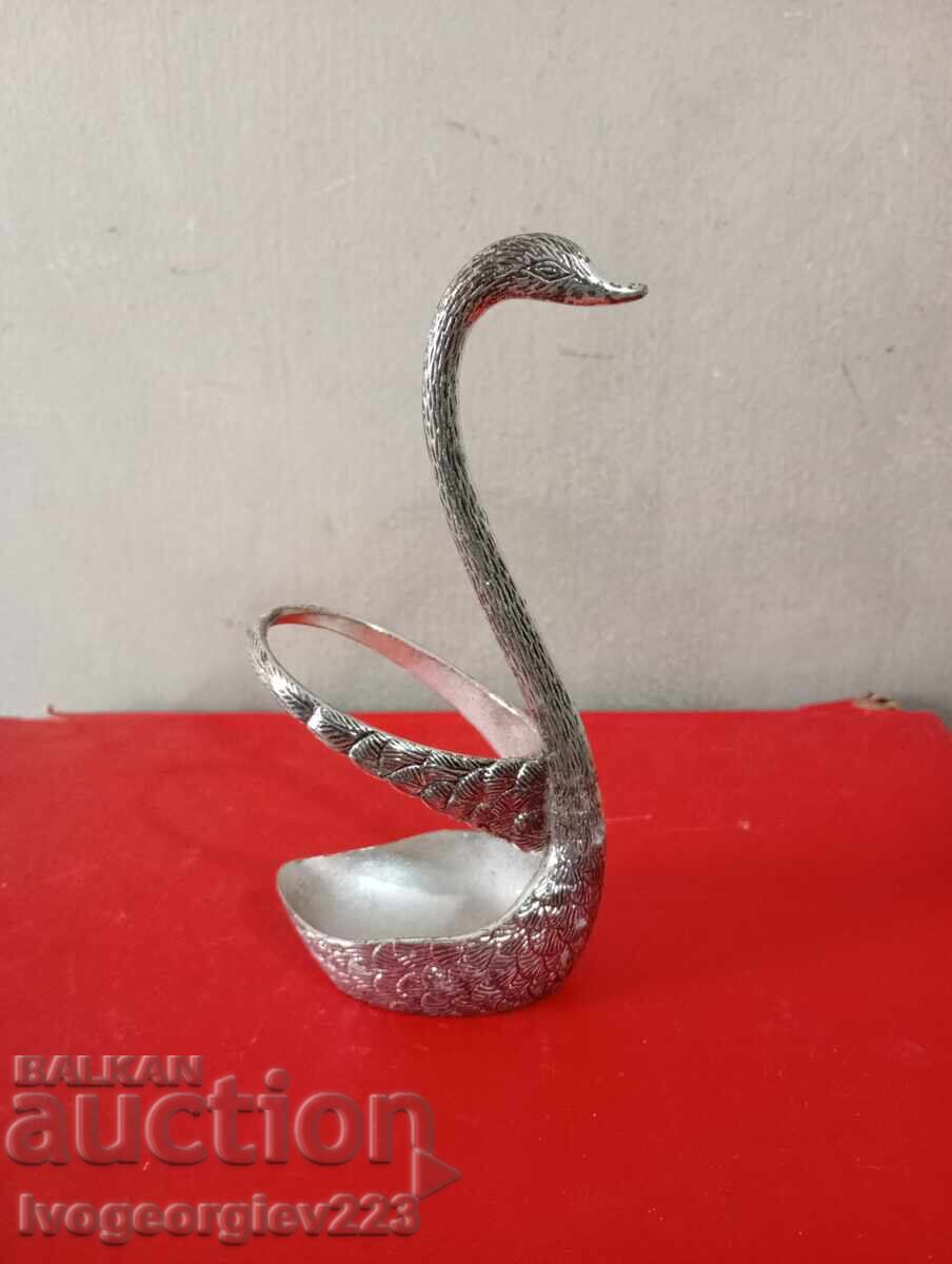 lingură-lebădă metalică placată cu argint