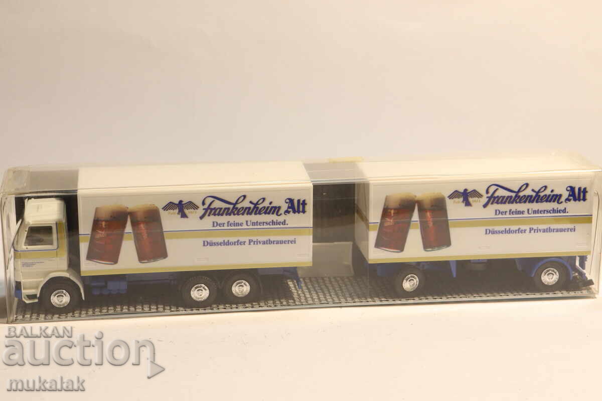 HERPA   H0 1/87  SCANIA    КАМИОН  МОДЕЛ