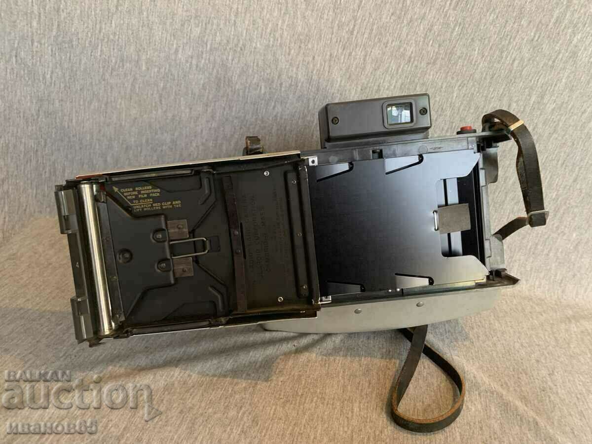 Polaroid 215 camera - 5