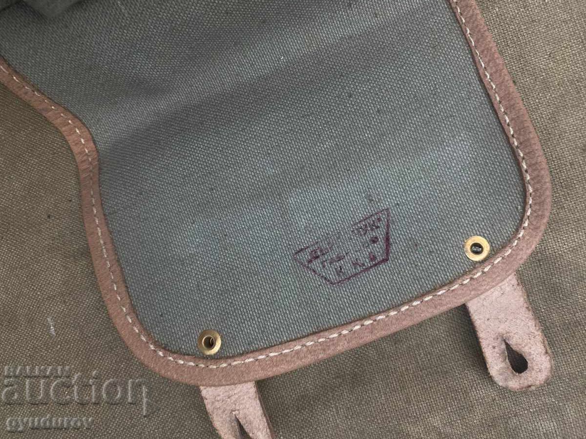 Livrarea O palmă în față Livrarea O palmă în față