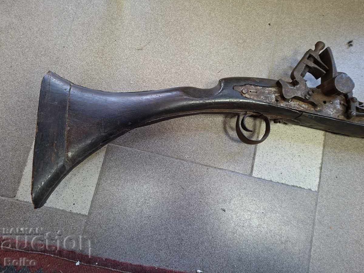 Licitație Pușcă cu cremene, lungime 148 cm