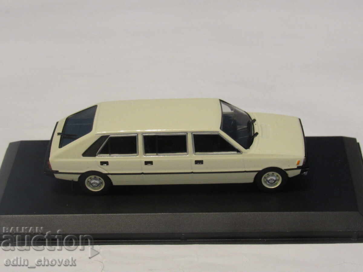 Доставка на 1/43 DéAgostini Полша соц Polonez Jamnik. Нов