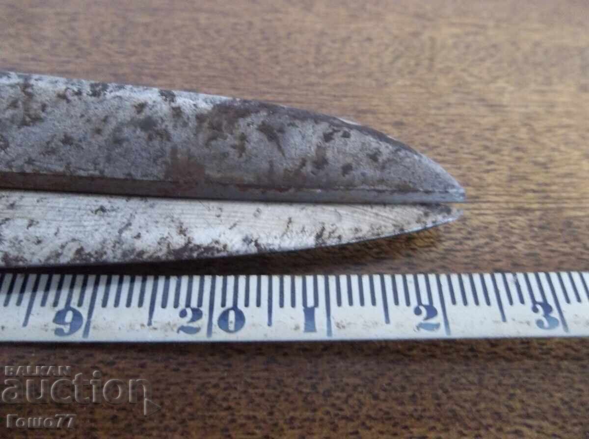 Foarfece cu preț € 2.00 | 3.91 BGN