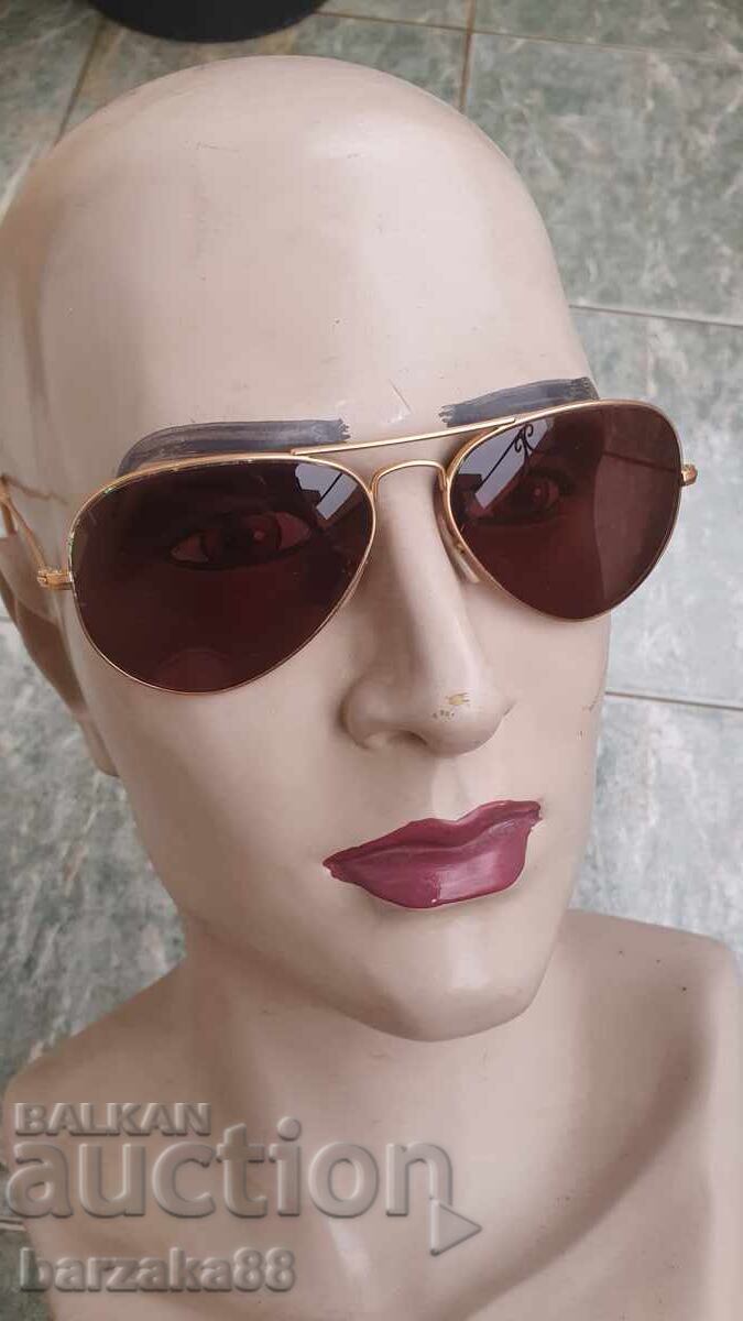 Γυαλιά οράσεως Ray Ban με τιμή € 25.00 | 48.90 BGN Γυαλιά οράσεως Ray Ban με τιμή € 25.00 | 48.90 BGN