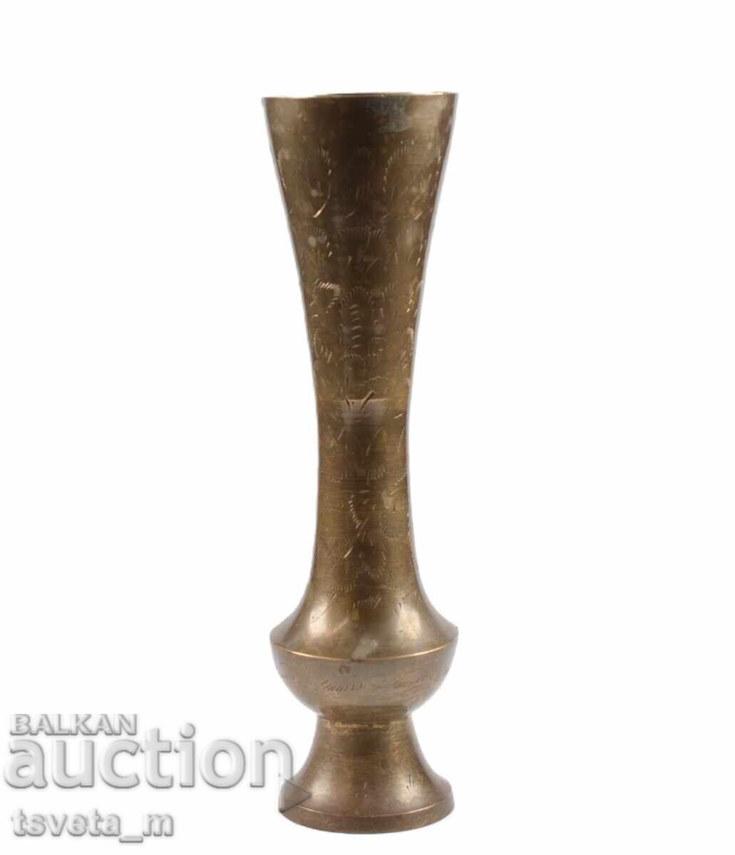 Licitație Vază antică din bronz Licitație Vază antică din bronz