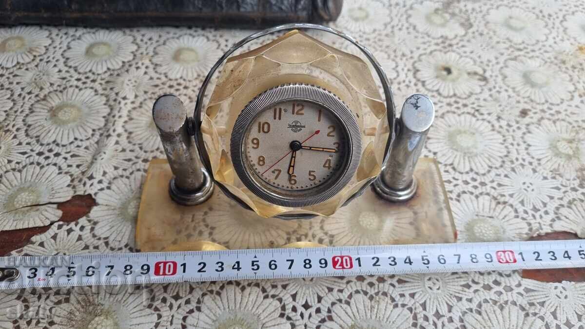 Ceas de masă rusesc Ceas de masă rusesc