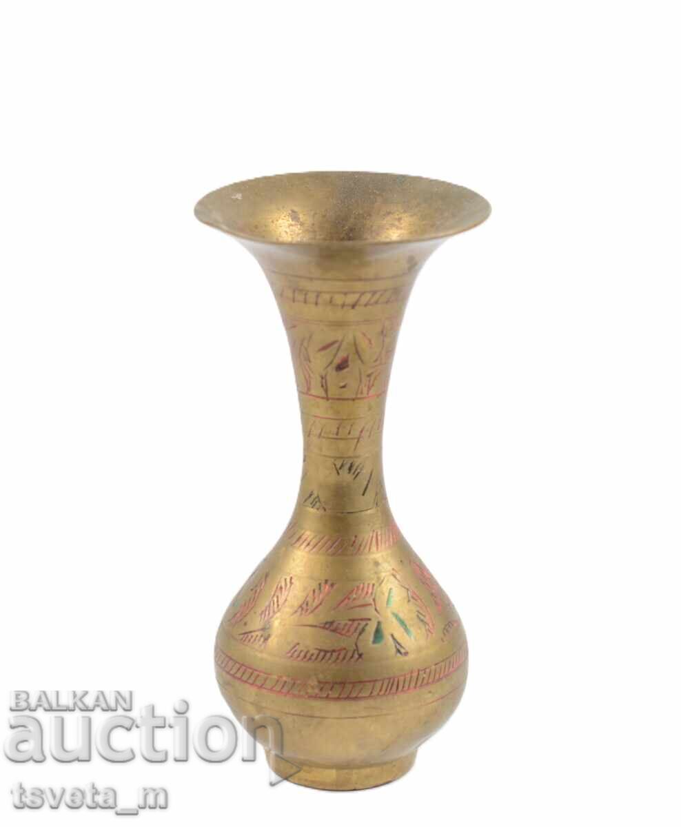 Αρχαίο χάλκινο βάζο