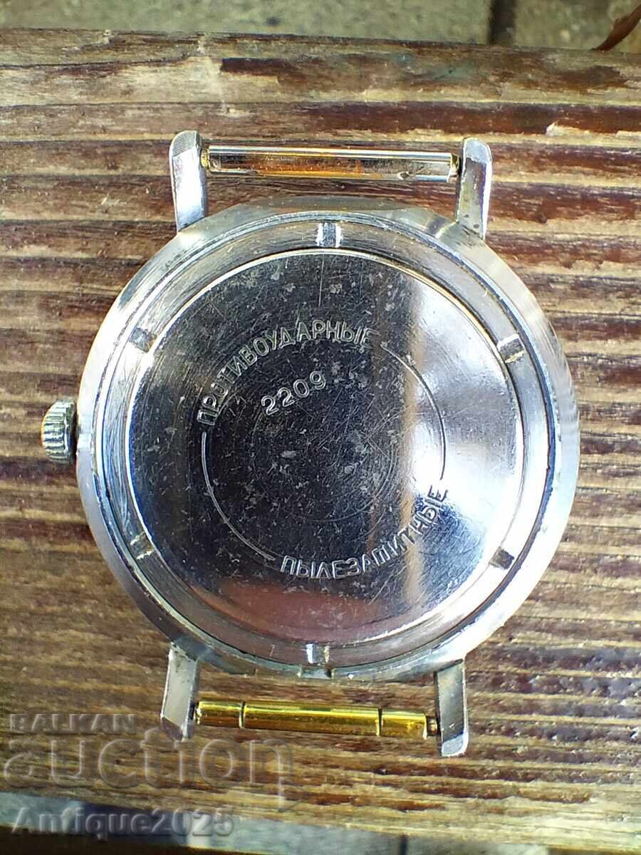 Ceas Komandirskie Cistopol – Comandă MO URSS, vintage cu preț € 65.00 | 127.13 BGN Ceas Komandirskie Cistopol – Comandă MO URSS, vintage cu preț € 65.00 | 127.13 BGN