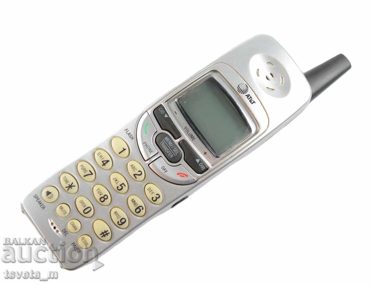 Telefon vintage fără fir cu preț € 2.00 | 3.91 BGN