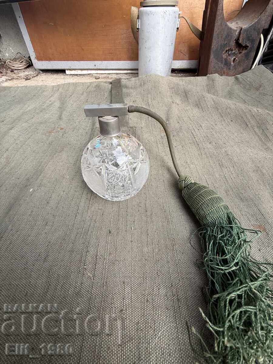Sticluță de parfum de cristal cu pompiță