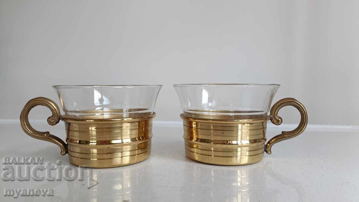 Set de două căni cu suporturi de la marca germană Kassack Set de două căni cu suporturi de la marca germană Kassack