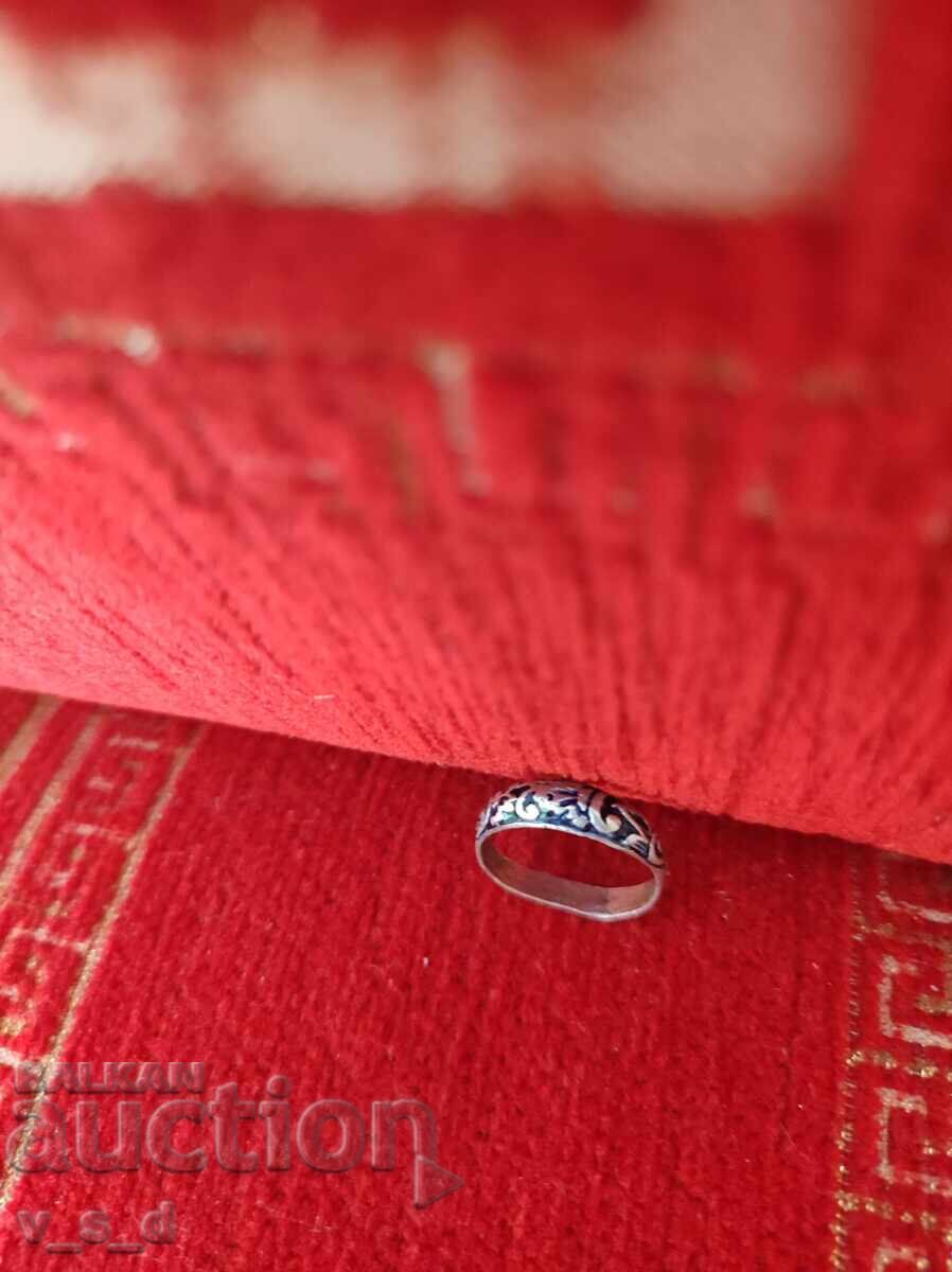 Silver ring Silver ring