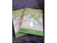 2 bucăți caiete de lucru pentru clasa a 8-a de limba engleză