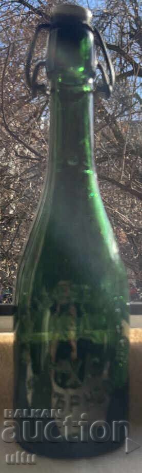 Sticlă veche de bere țaristă, berăria Slavchevă Veliko Tărnovo cu preț € 12.00 | 23.47 BGN