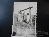 s. Semerdzhievo, Construcție americană nouă lângă grajd