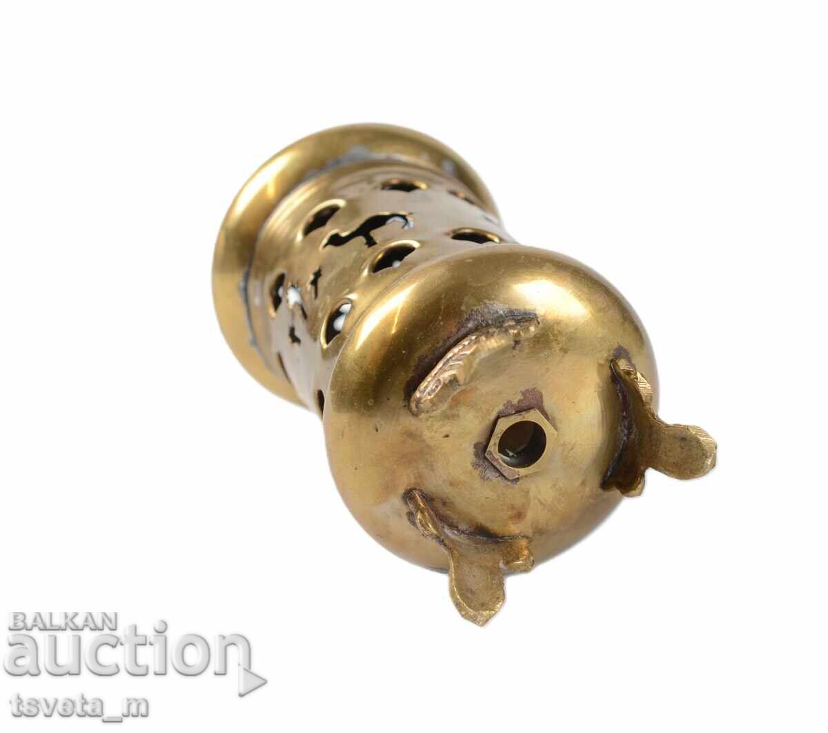 Livrarea Sfeșnic de bronz vechi sau vas pentru arderea tămâiei