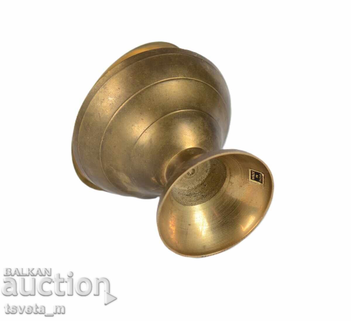 Recipient vechi din bronz cu capac - 5