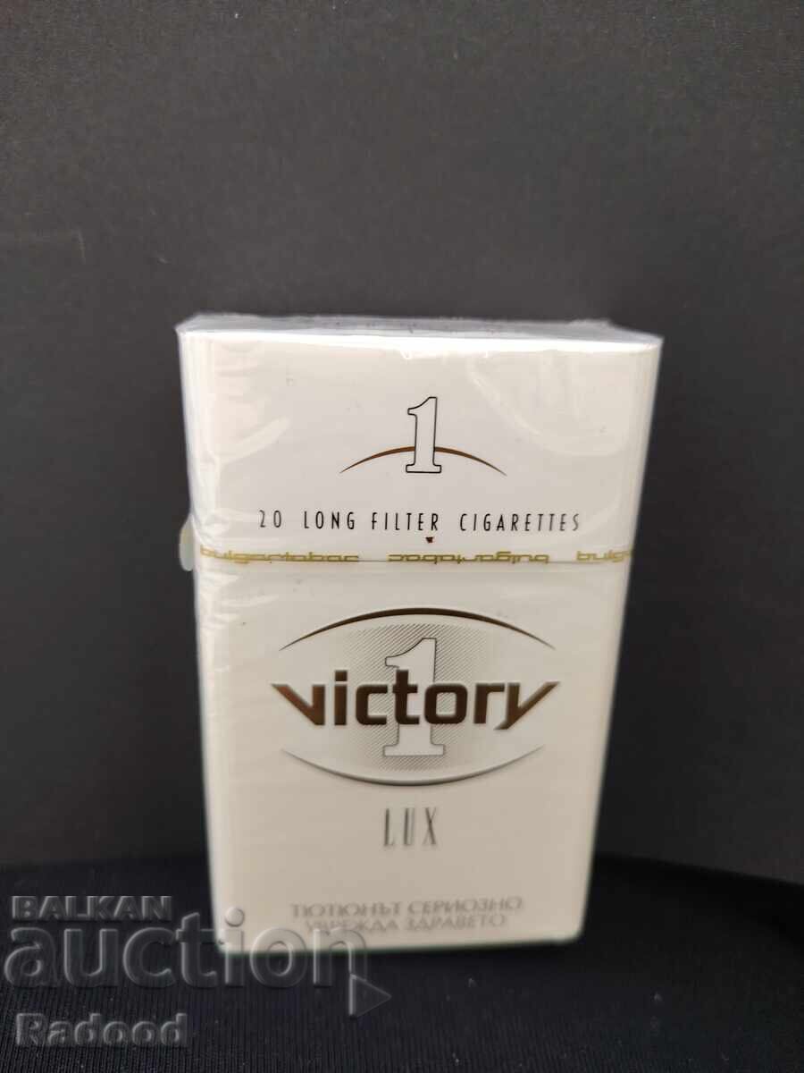 Victori, Victori