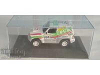 1/43 DEL PRADO MITSUBISHI PAJERO 1998 Нова
