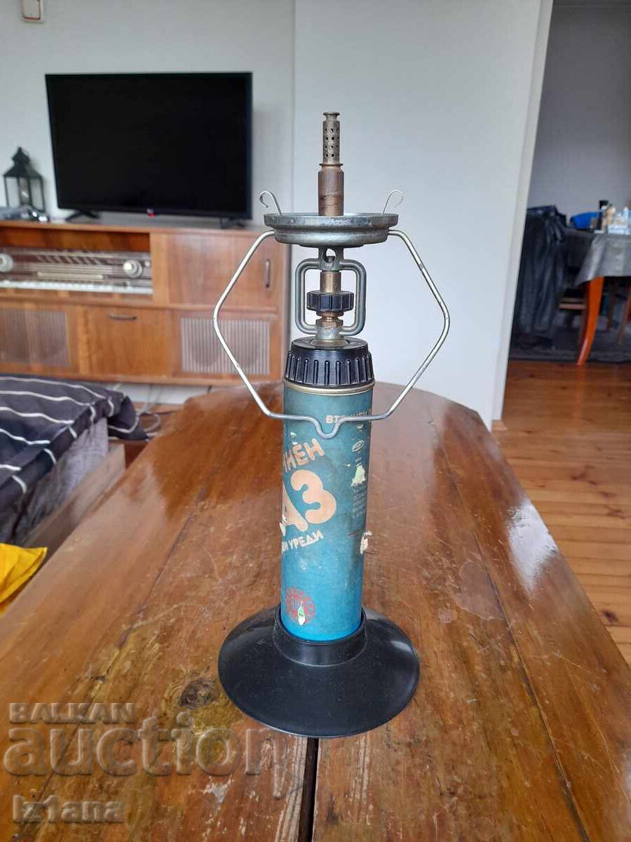 Стара туристическа газова лампа Стара туристическа газова лампа