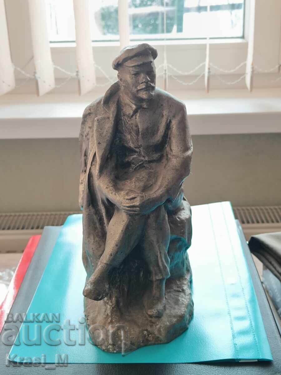 Auction  Very realistic and rare metal statuette of Lenin