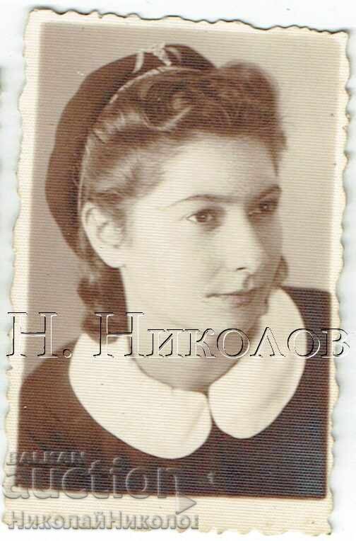 1940 FOTOGRAFIE VECHE DE PAȘAPORT CERVEN BRYAG GIMNAZISTĂ F072