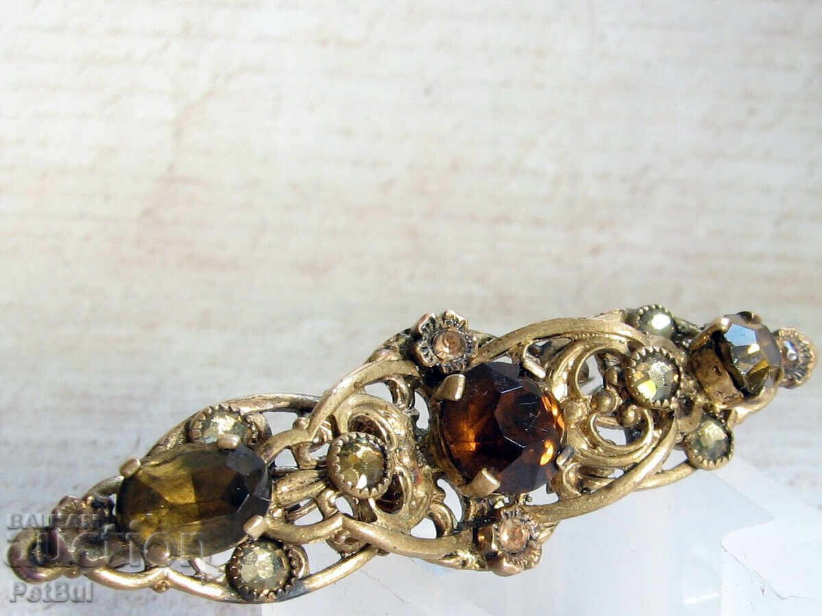 Broșă Veche de Damă Vintage, Bijuterie Veche, Bronz, Ac cu preț € 14.99 | 29.32 BGN Broșă Veche de Damă Vintage, Bijuterie Veche, Bronz, Ac cu preț € 14.99 | 29.32 BGN