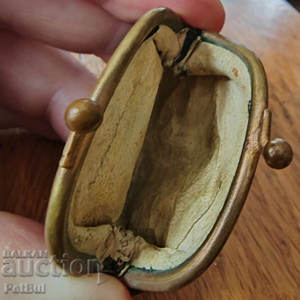 Vintage Old Small Women's Coin Purse - 5 Vintage Old Small Women's Coin Purse - 5