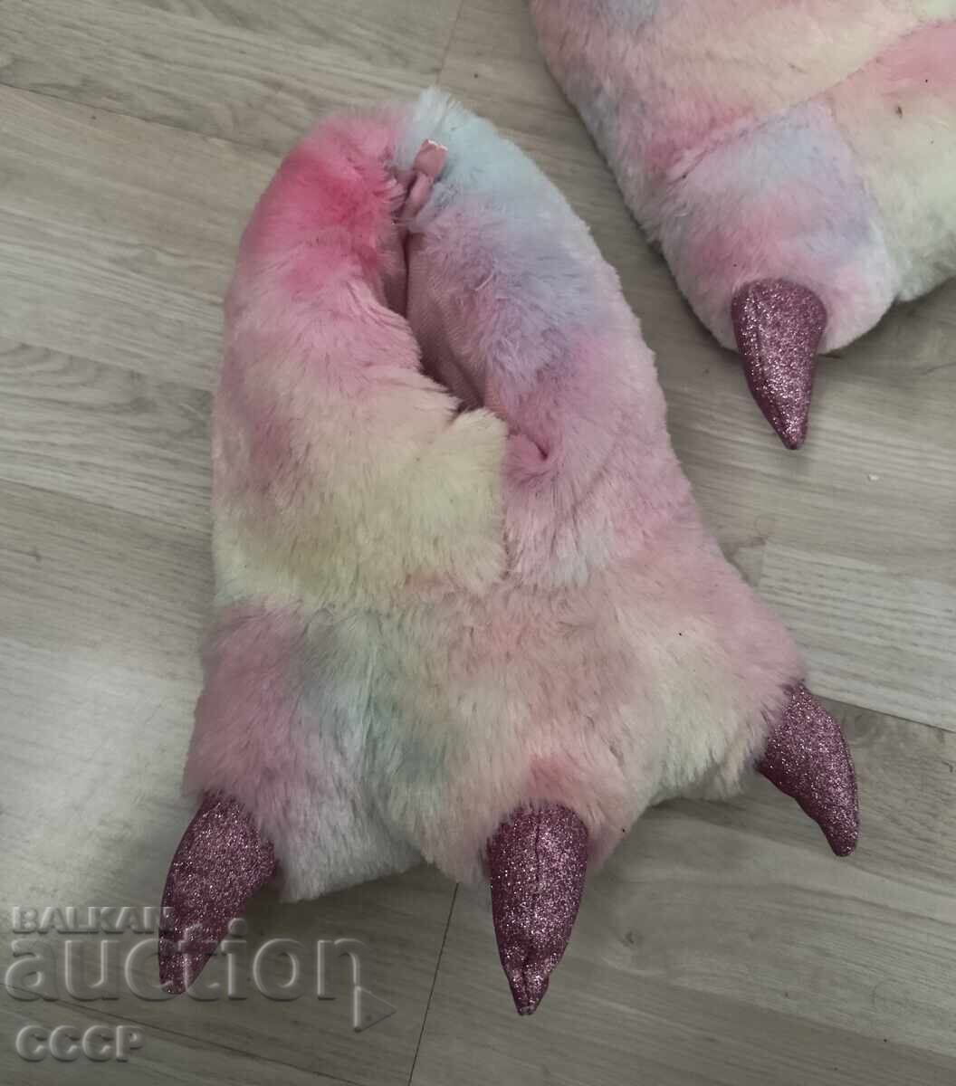 Slippers with price € 0.01 | 0.02 BGN