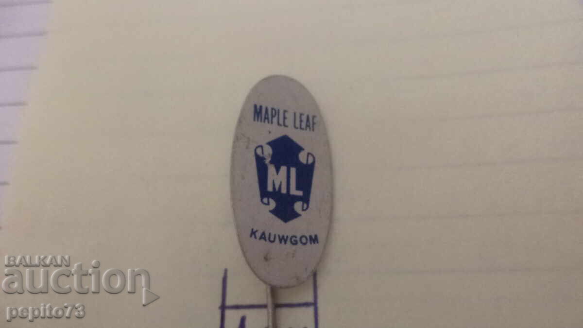 Advertising badge, Maple Leaf, chewing gum brand with price € 1.00 | 1.96 BGN