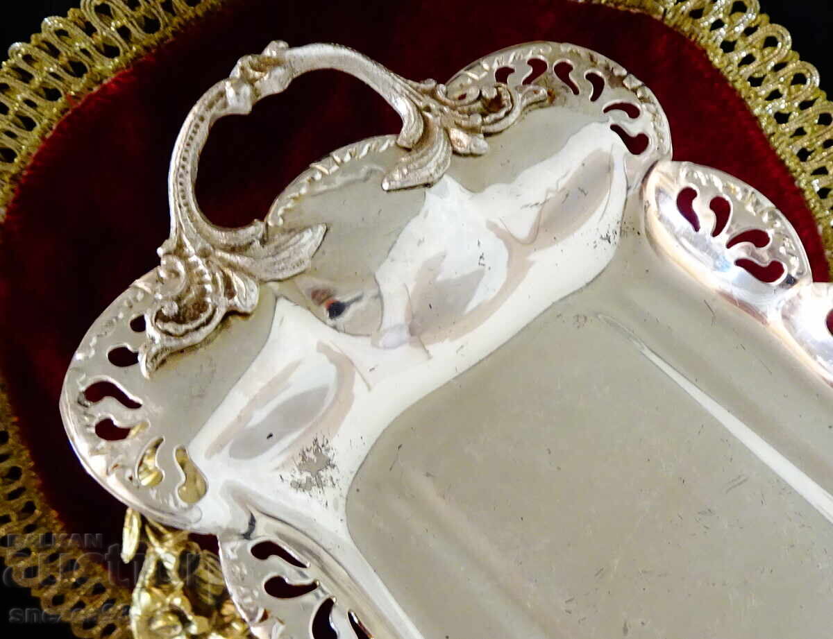 Vas de unt argintat Art Nouveau cu preț € 8.20 | 16.04 BGN