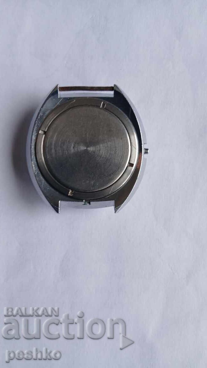 Ceas cu preț € 3.80 | 7.43 BGN Ceas cu preț € 3.80 | 7.43 BGN