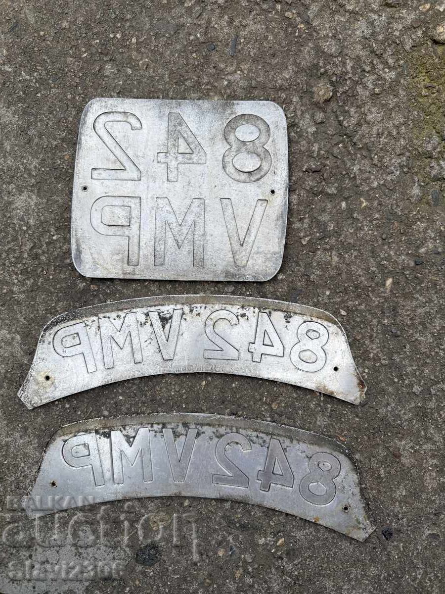Set de numere de înmatriculare englezești pentru motocicletă cu preț € 60.00 | 117.35 BGN