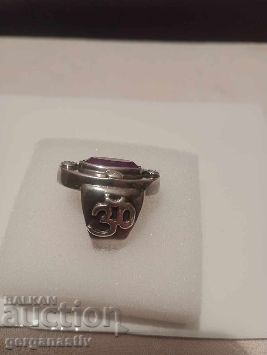 Σχεδιαστής ασημένιο δαχτυλίδι με τιμή € 380.00 | 743.22 BGN