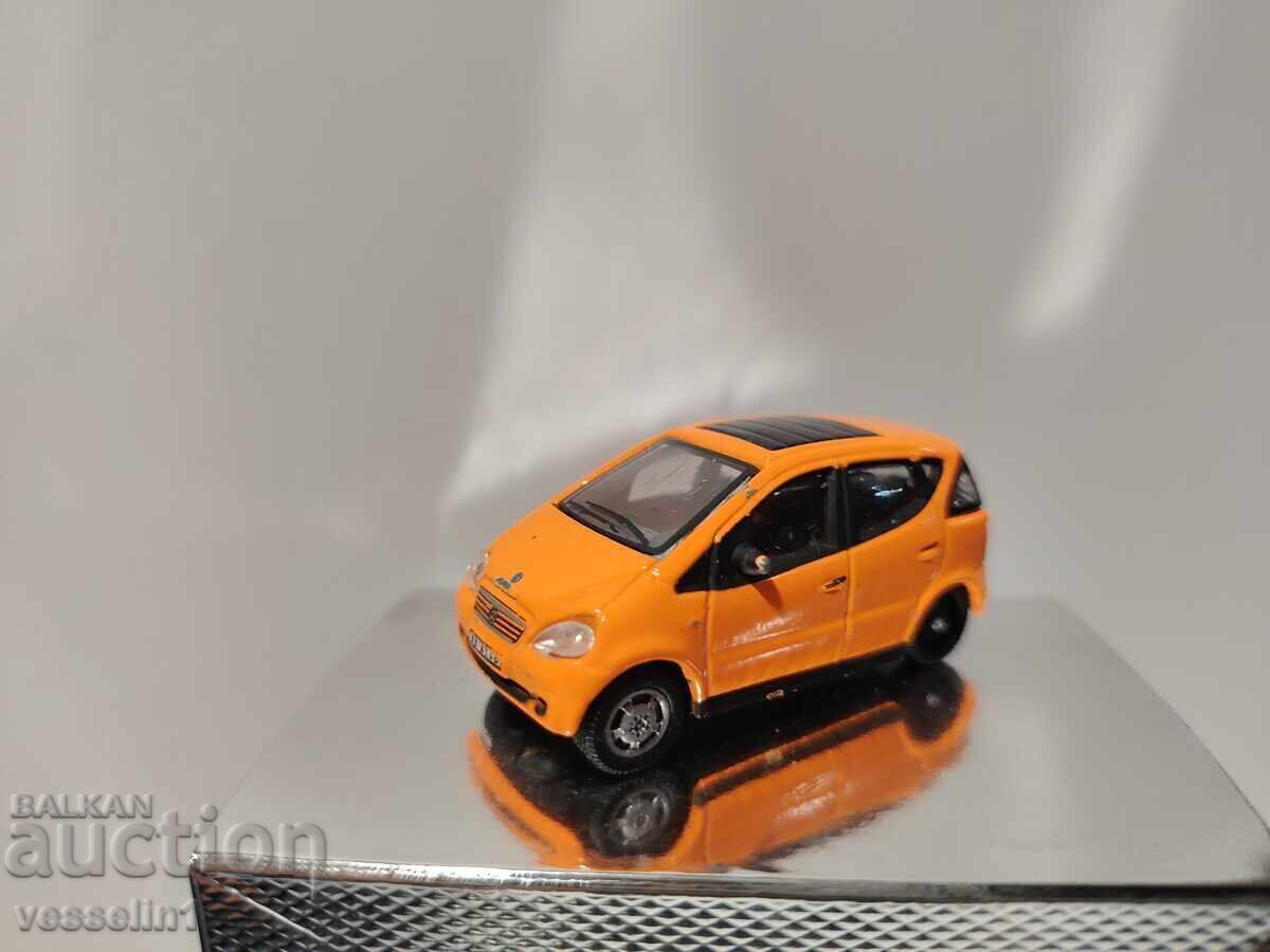 Jucărie veche 1:72 Mercedes A-class MAȘINUȚĂ