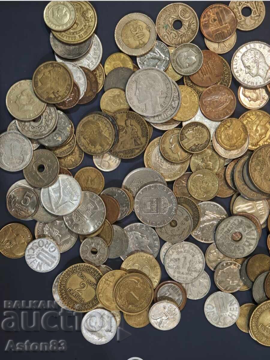 Lot de monede 200 buc -2 cu preț € 15.22 | 29.77 BGN