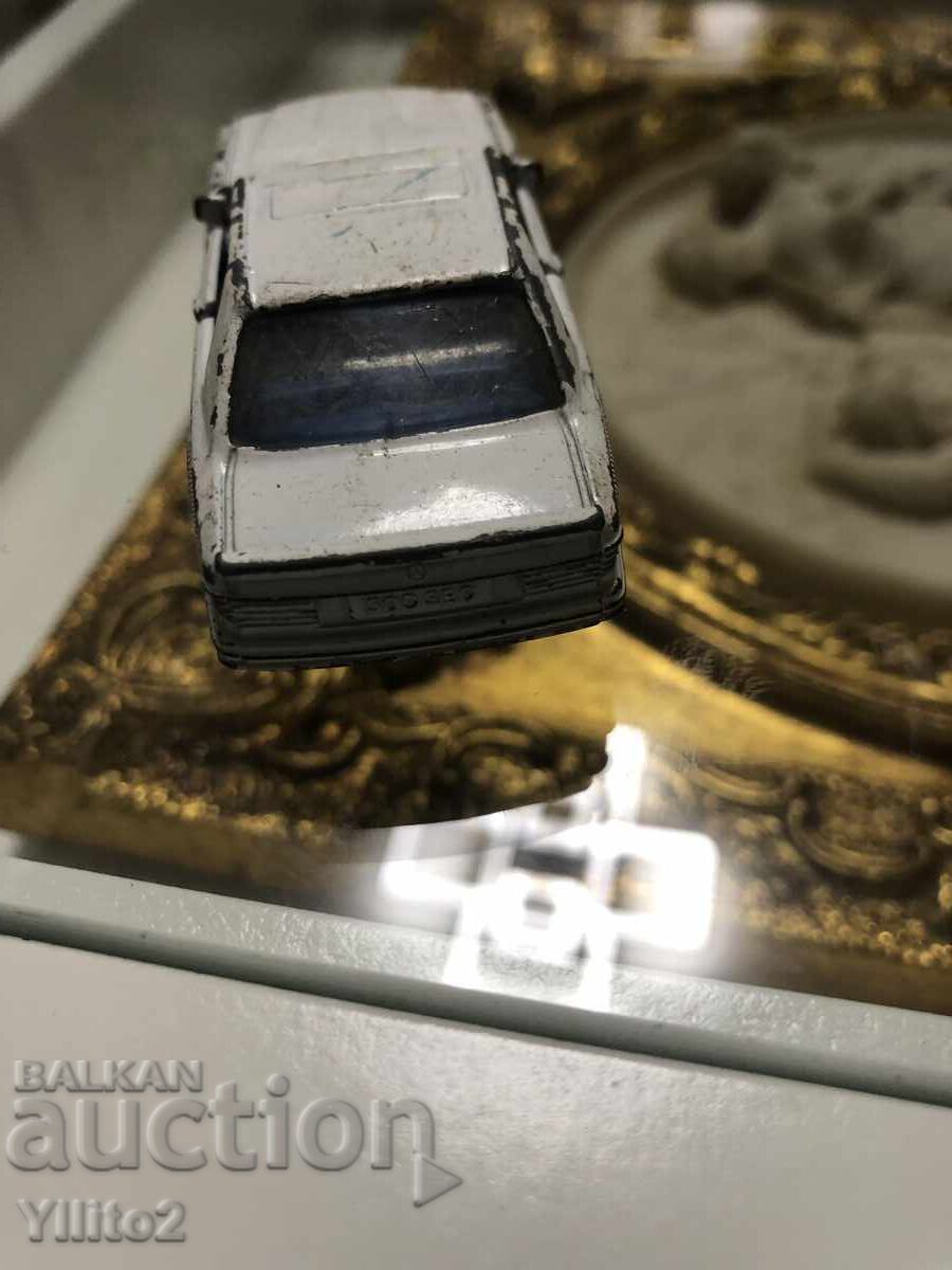 Matchbox Mercedes 500sec - 5