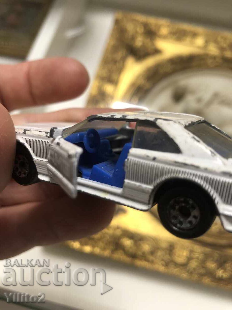 Matchbox Mercedes 500sec - 7