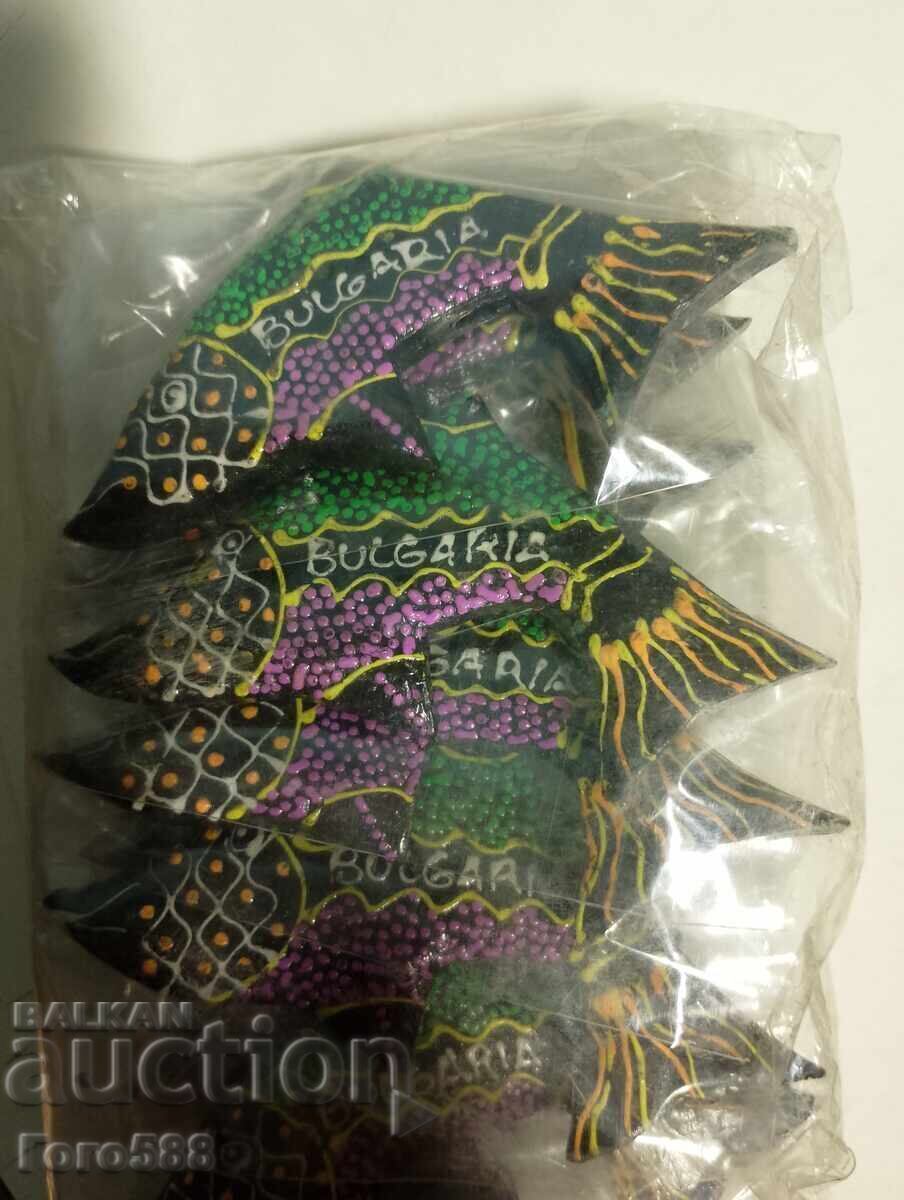 Delivery of Fridge magnets Delivery of Fridge magnets